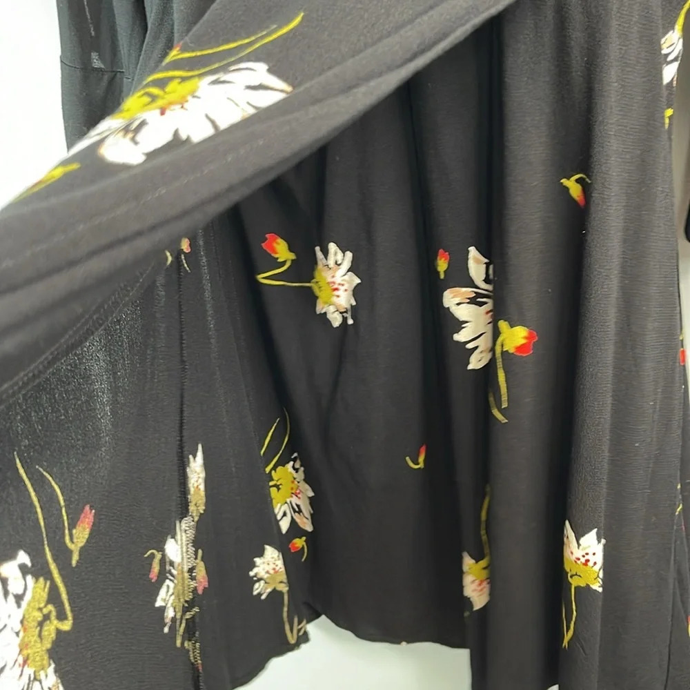 FREE PEOPLE Time On My Side Floral Print Wrap Dress Black Button Side Ruched L - Picture 7 of 12